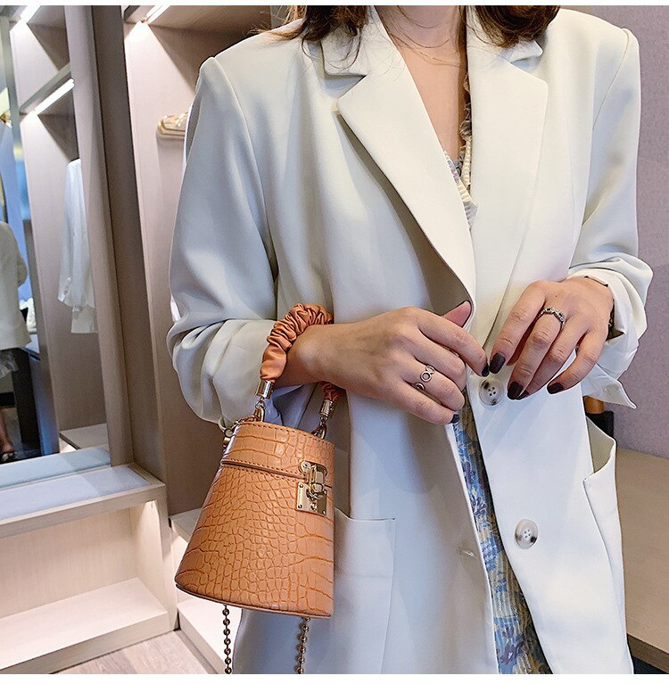 Women's Crocodile Pattern Round Bucket Bag
