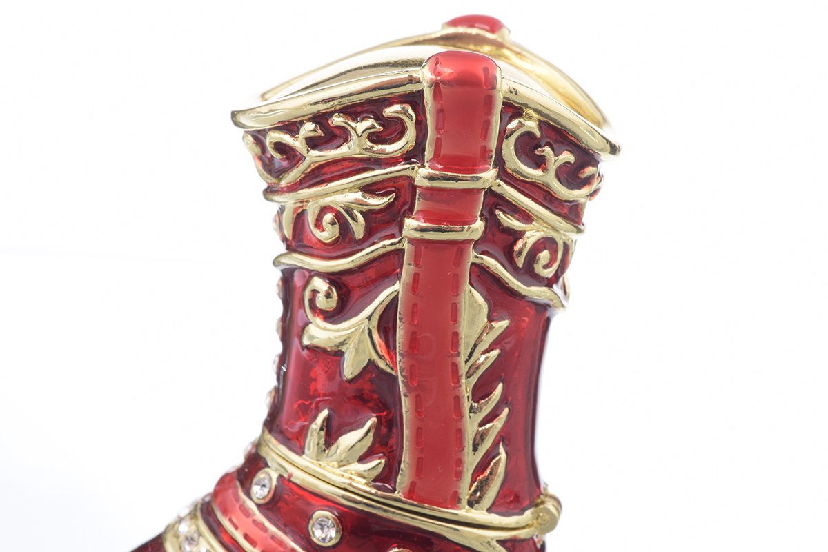 Red Musketeer Shoe