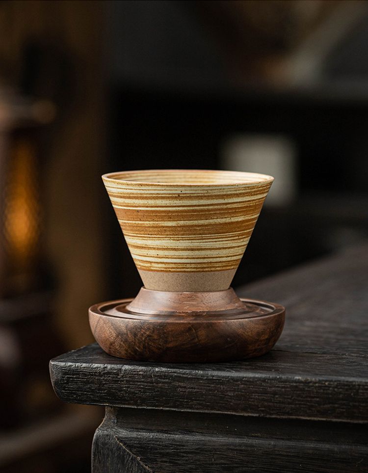 Handmade Cone Ceramic Mug with Wooden Saucer – Retro Stoneware Cup for